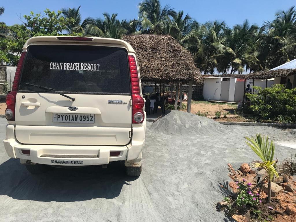 Chan Beach Resort Bahur Eksteriør billede